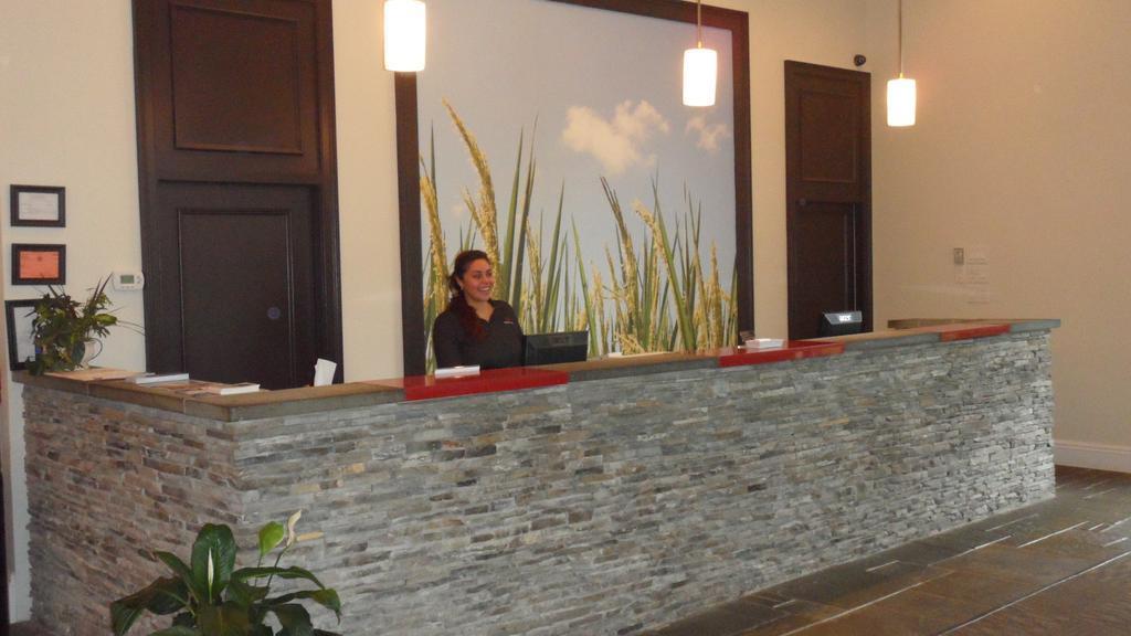 Ramada By Wyndham Rock Hill At Sullivan Center Kültér fotó